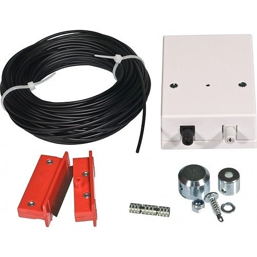 OP 105 Alarmtech OP 105 Kit d`alarme pour fibre optique, (1) unité de contrôle OP 100, (2) douilles de montage OP 101, (5m) fibre optique OP 102, (1) douille d`épissure OP 103, (1) coupe-fibre OP 104